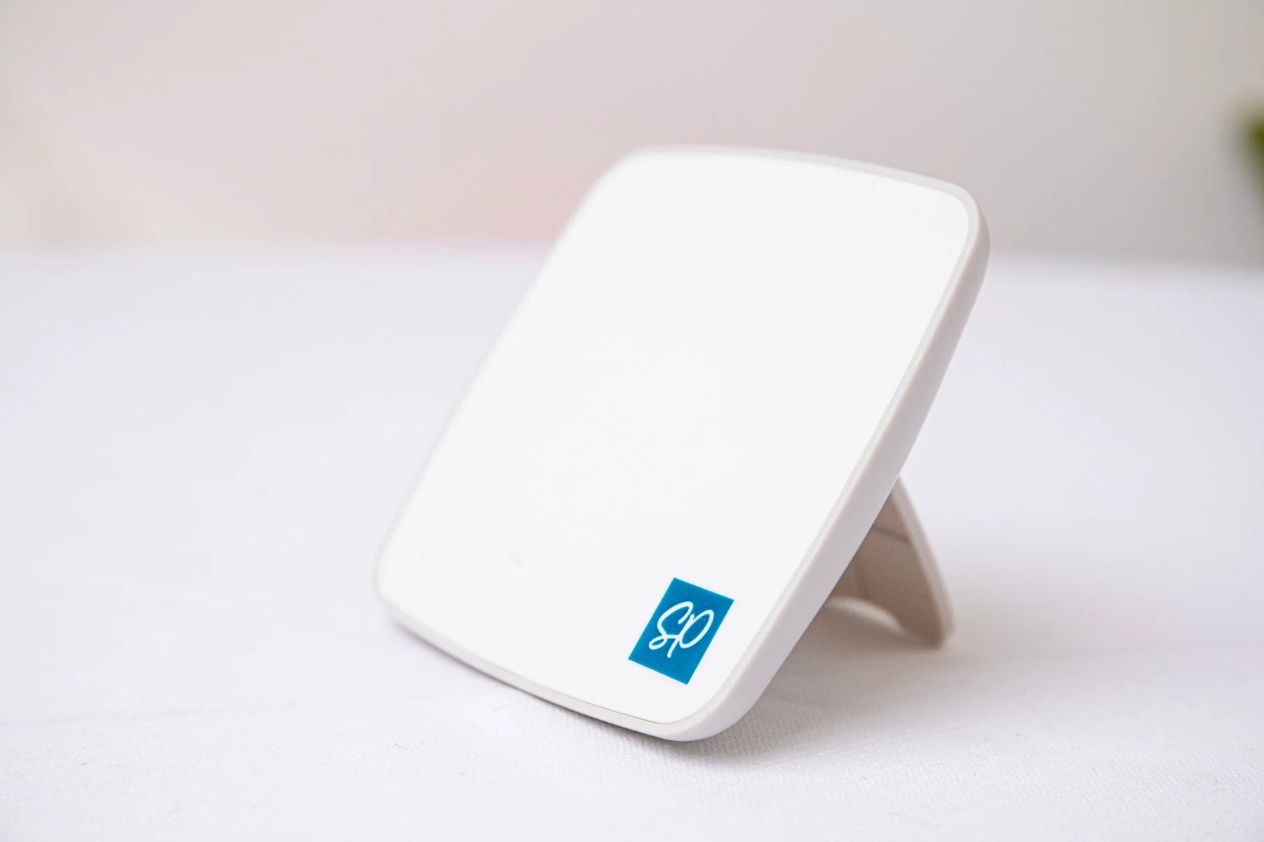 Sizzix Gotcha - Magnetic Craft Stand - 666609